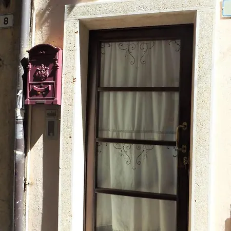 Casa Catullo Holiday home Garda (Verona)