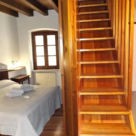 Casa Catullo Garda (Verona)