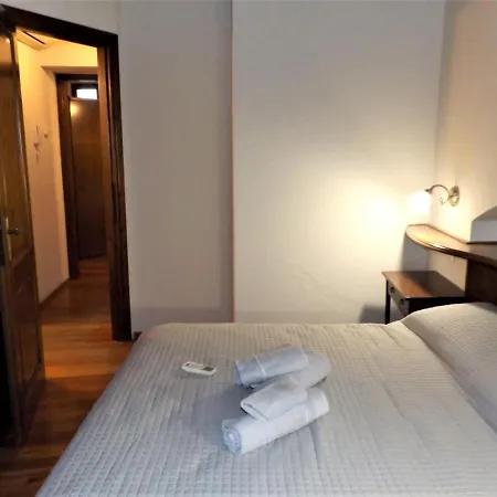 Holiday home Casa Catullo *
